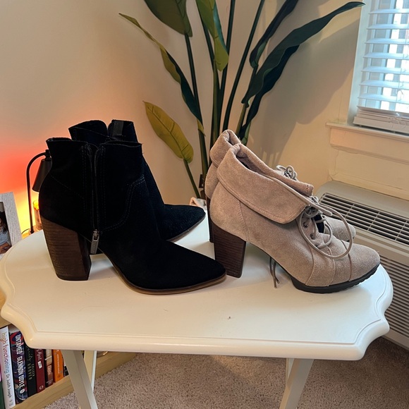 Easy Spirit Shoes - Women’s Ankle Booties in Black and Taupe - Stylish Everyday Heels